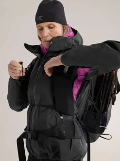 Beta AR Jacket Stormhood Women's