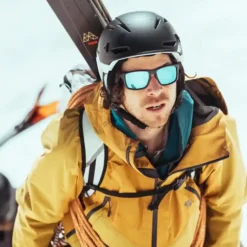 Peak LT Helmet